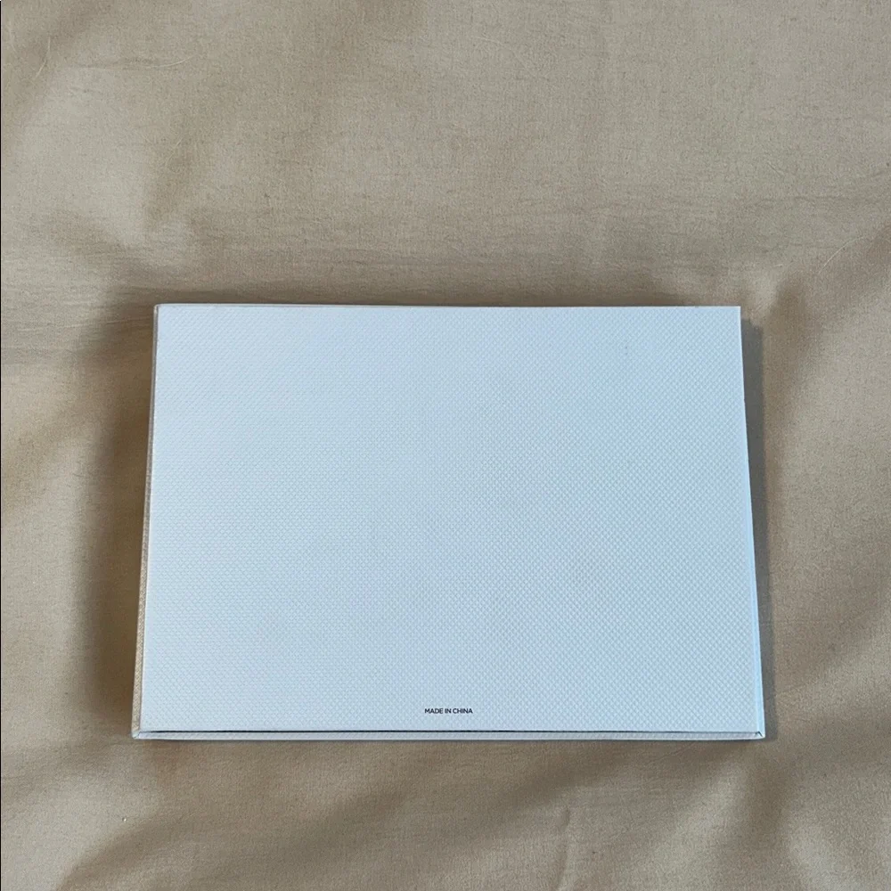 ✨ Tom Ford Beauty White GWP Zip Card Holder / Mini Pouch NEW in Box